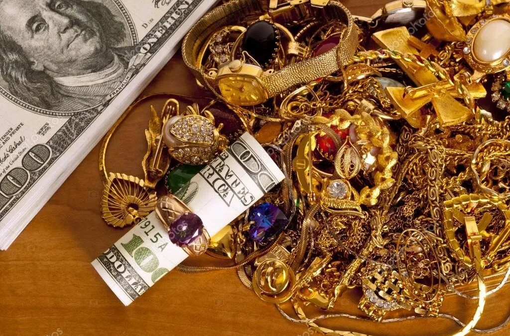 Your Next Party Theme: All That Glitters Is … Green?